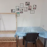 Hostel Adventurous Local