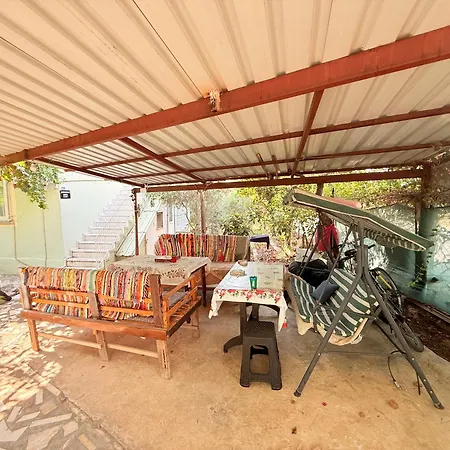 Adventurous Local Hostel Fethiye